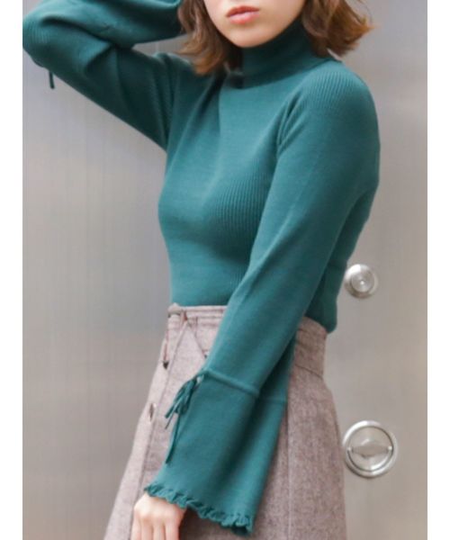 dazzlin（ダズリン）の「フレアスリーブリブタートルプルオーバー（ニット/セーター・レディース・オフホワイト/ブラック/オレンジ/ブラウン/ボルドー/モカ/ベージュ/グリーン/グレー/ピンク・FREE）」の7枚目の写真