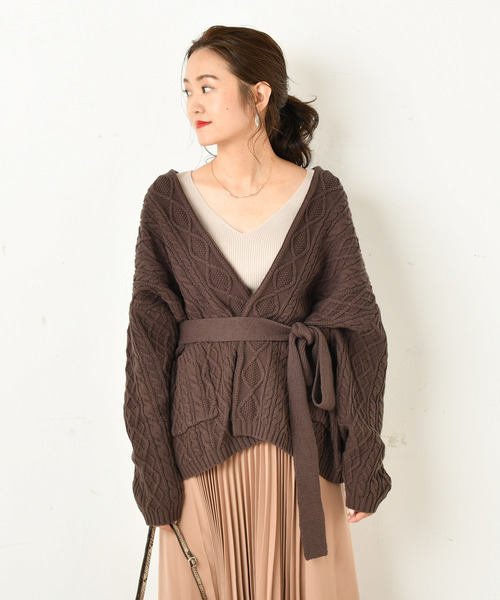 DouDou（ドゥドゥ）の「ケーブルカーディガン（カーディガン/ボレロ・レディース・オフホワイト/ダークブラウン・FREE）」の11枚目の写真