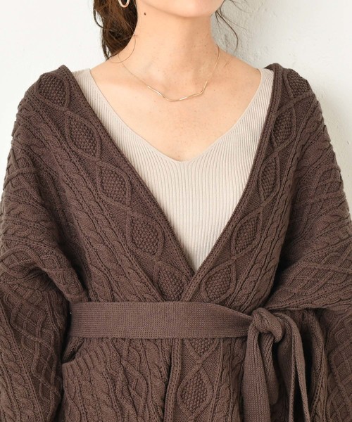 DouDou（ドゥドゥ）の「ケーブルカーディガン（カーディガン/ボレロ・レディース・オフホワイト/ダークブラウン・FREE）」の6枚目の写真
