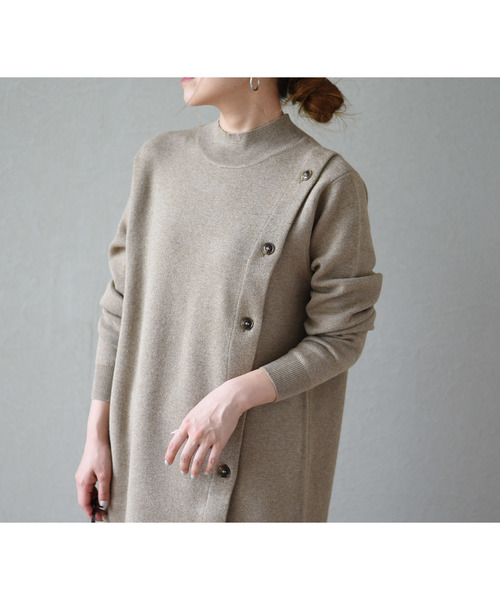 LHELBIE(レルビエ)の「アシメボタンニットワンピース/プチハイネックロング丈ワンピース(ワンピース・レディース・ベージュ/杢グレー/ブラック・M)」の10枚目の写真