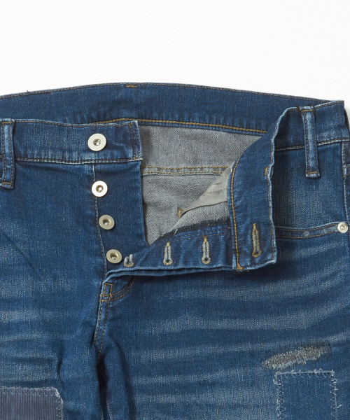 5351 POUR LES HOMMES(ゴーサンゴーイチプールオム)の「コラージュリメイクスキニーデニム(デニムパンツ・メンズ・ブラック/インディゴブルー・46/48/44)」の4枚目の写真