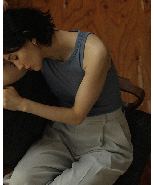 TODAYFUL(トゥデイフル)の「リブコットンタンクトップ(タンクトップ・レディース・オリーブ/ブルー/ラベンダー/ベージュ系その他/キナリ・FREE)」の6枚目の写真