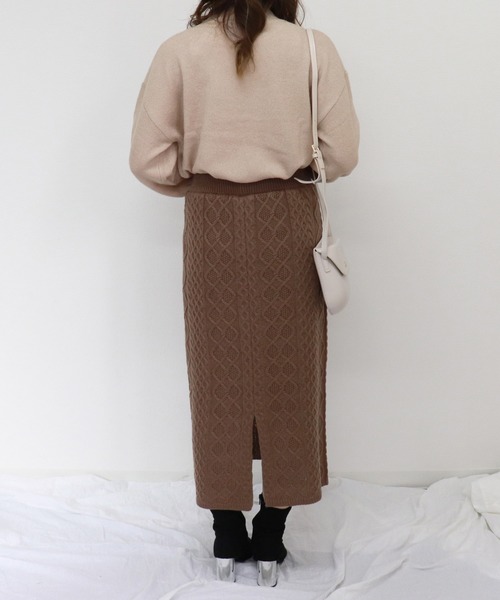 PairPair（ペアペア）の「袖ボリュームハイネックニット（ニット/セーター・レディース・モカ/ライトピンク/ライトベージュ・FREE）」の10枚目の写真