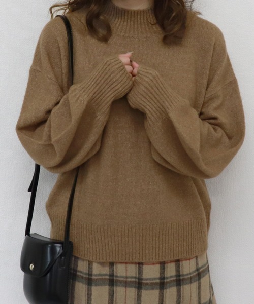 PairPair（ペアペア）の「袖ボリュームハイネックニット（ニット/セーター・レディース・モカ/ライトピンク/ライトベージュ・FREE）」の12枚目の写真