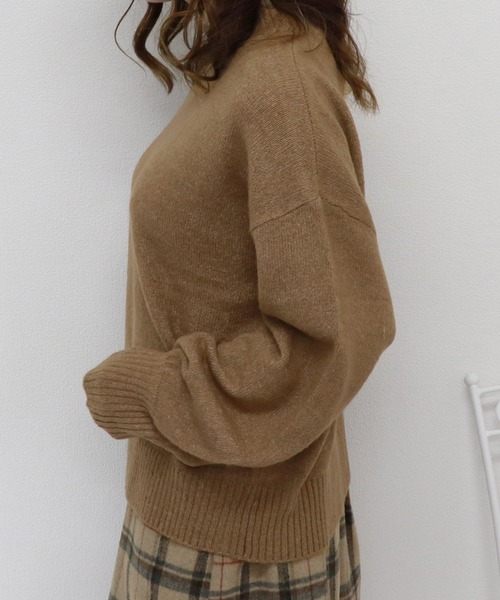 PairPair（ペアペア）の「袖ボリュームハイネックニット（ニット/セーター・レディース・モカ/ライトピンク/ライトベージュ・FREE）」の13枚目の写真