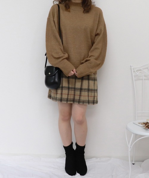 PairPair（ペアペア）の「袖ボリュームハイネックニット（ニット/セーター・レディース・モカ/ライトピンク/ライトベージュ・FREE）」の11枚目の写真