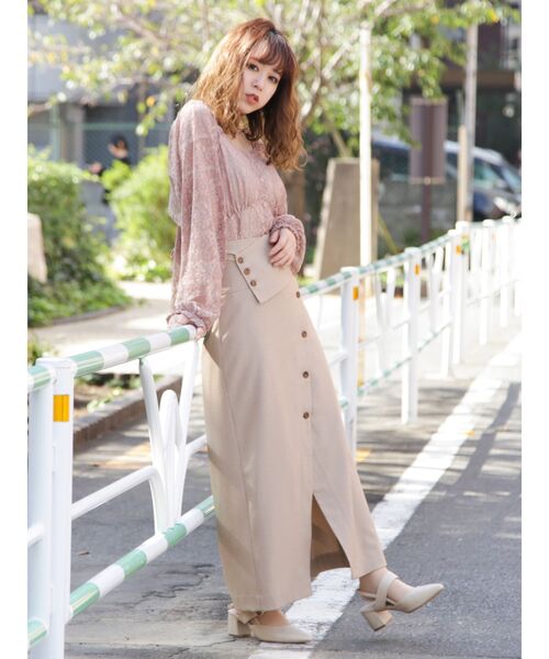 dazzlin（ダズリン）の「フロントボタンタイトスカート（スカート・レディース・ネイビー/クリーム/モカ・SMALL/MEDIUM）」の18枚目の写真