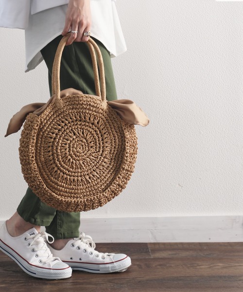 classicalelf（クラシカルエルフ）の「2way無地ラウンド型サークルかごバッグ（かごバッグ・レディース・ナチュラル・ONE SIZE）」の3枚目の写真