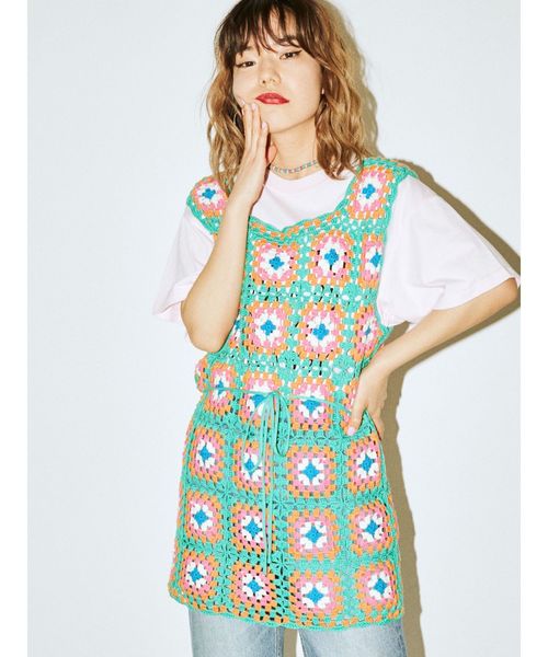 jouetie(ジュエティ)の「クロシェベスト(ニット/セーター・レディース・ブラック/ベージュ/グリーン・MEDIUM)」の7枚目の写真