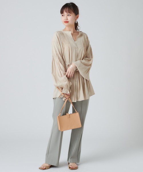 mystic（ミスティック）の「NEW　モクロディーフレアパンツ/センタープレス/スラックス/フォーマル（その他パンツ・レディース・ブラック/グリーン/アイボリー/モカ・1/2）」の6枚目の写真