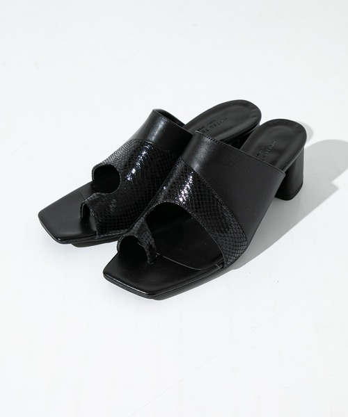 UNITED TOKYO(ユナイテッドトウキョウ)の「アシメデザインサンダル(サンダル・レディース・ブラック/ベージュ・2/1)」の4枚目の写真