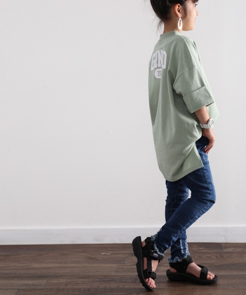 classicalelf（クラシカルエルフ）の「キッズGINOバックプリント クルーネックロング丈ビッグシルエットTシャツ(半端袖)（Tシャツ/カットソー・キッズ・ブラック/ホワイト/モカ/グリーン/ベージュ・140/150/130）」の5枚目の写真