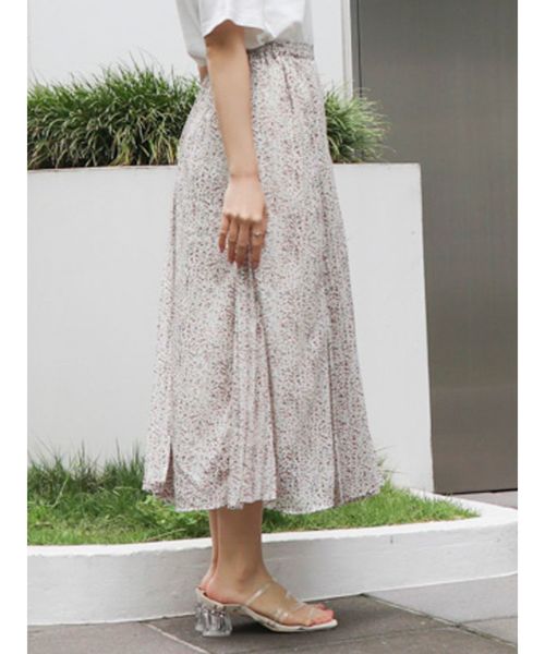 dazzlin（ダズリン）の「キャンディリーフフレアスカート（スカート・レディース・オフホワイト/ブルー/グリーン・FREE）」の11枚目の写真