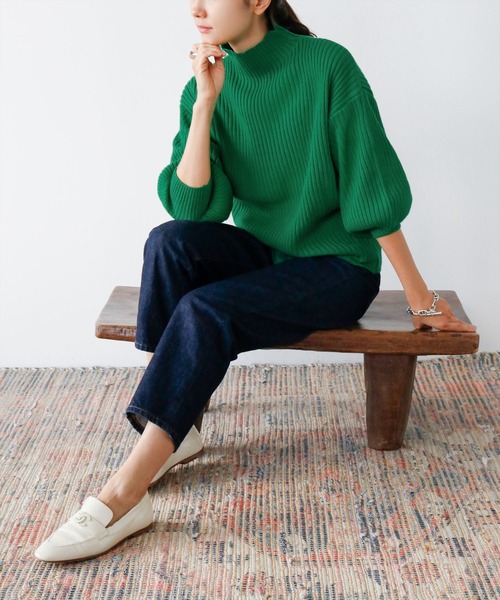 ELFRANK（エルフランク）の「パフスリーブハイネックローゲージリブニットプルオーバー（ニット/セーター・レディース・ブラック/ブラウン/ベージュ/グレー/オフホワイト/グリーン/マスタード/ダークブラウン/ライトグレー・FREE）」の11枚目の写真