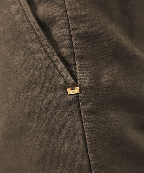 ENTRE AMIS（アントレ アミ）の「【entre amis】コットンパンツ（スラックス・メンズ・ブラック/エンジ/ブラウン/イエロー/ホワイト・32/31/33/30）」の17枚目の写真