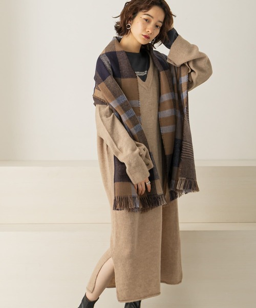 KBF（ケイビーエフ）の「2WAYボタンスリーブニットワンピース∴（ワンピース・レディース・ブルー系その他/ベージュ/イエロー/オフホワイト・ONE）」の3枚目の写真