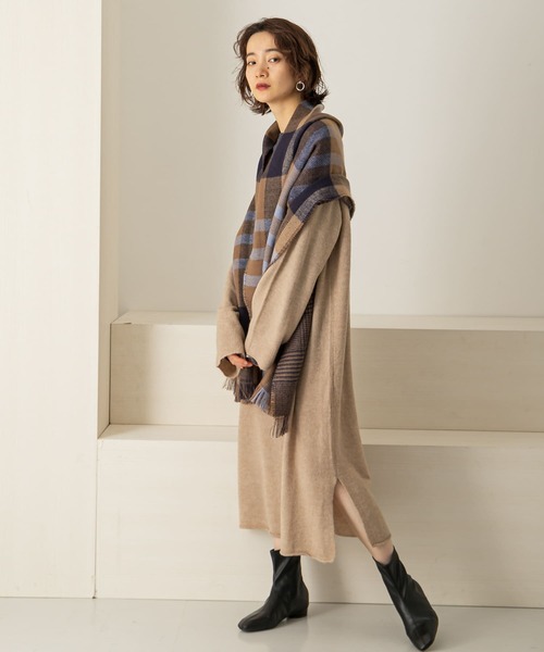 KBF（ケイビーエフ）の「2WAYボタンスリーブニットワンピース∴（ワンピース・レディース・ブルー系その他/ベージュ/イエロー/オフホワイト・ONE）」の6枚目の写真