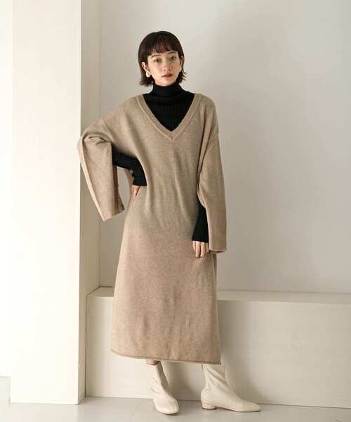 KBF（ケイビーエフ）の「2WAYボタンスリーブニットワンピース∴（ワンピース・レディース・ブルー系その他/ベージュ/イエロー/オフホワイト・ONE）」の9枚目の写真