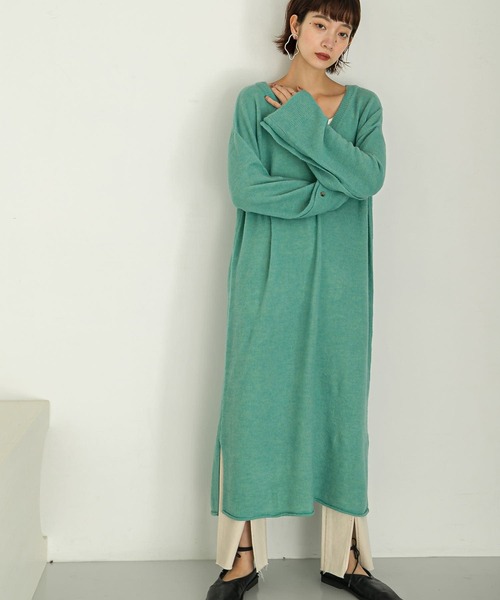 KBF（ケイビーエフ）の「2WAYボタンスリーブニットワンピース∴（ワンピース・レディース・ブルー系その他/ベージュ/イエロー/オフホワイト・ONE）」の13枚目の写真