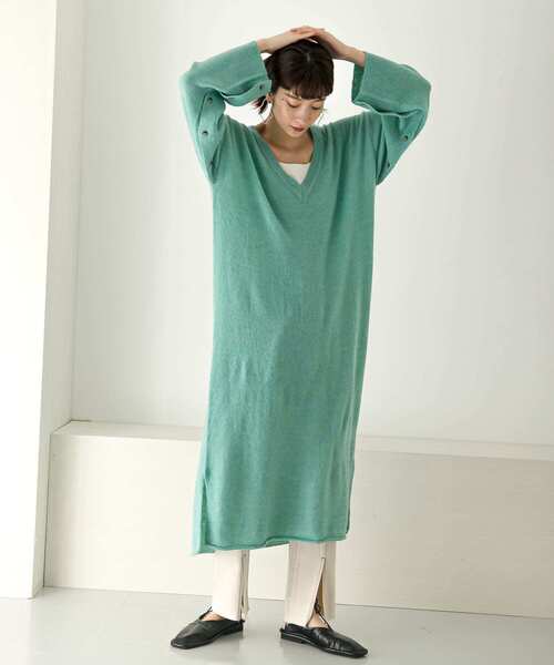 KBF（ケイビーエフ）の「2WAYボタンスリーブニットワンピース∴（ワンピース・レディース・ブルー系その他/ベージュ/イエロー/オフホワイト・ONE）」の16枚目の写真