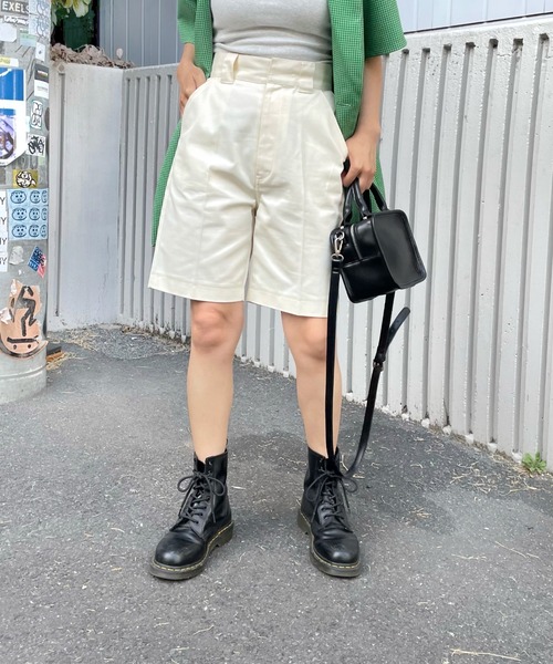 WHO'S WHO gallery（フーズフーギャラリー）の「ボーイショートパンツ（その他パンツ・レディース・ブラック/アイボリー/オフホワイト/ブラック系その他・FREE）」の5枚目の写真