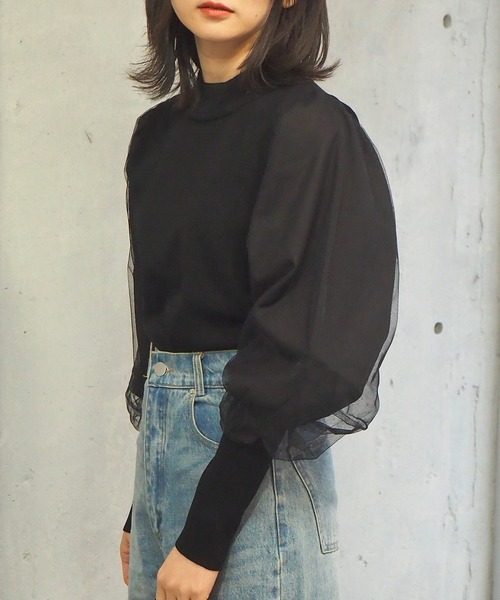 tiptop(ティップトップ)の「2021SS 袖チュールハイネックニット(ニット/セーター・レディース・オフホワイト/ブラック/グレー/グリーン・FREE)」の3枚目の写真
