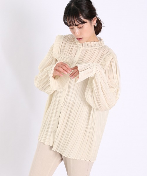 LOWRYS FARM（ローリーズファーム）の「プリーツスタンドフリルブラウス　932990（シャツ/ブラウス・レディース・グリーン/グレー/アイボリー・FREE）」の2枚目の写真