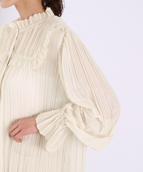 LOWRYS FARM（ローリーズファーム）の「プリーツスタンドフリルブラウス　932990（シャツ/ブラウス・レディース・グリーン/グレー/アイボリー・FREE）」の10枚目の写真