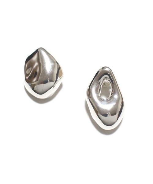 Lemme.(レム)の「【Lemme./レム】シルバー925 / Melty Earrings / ピアス(ピアス(両耳用)・レディース・シルバー・FREE)」の5枚目の写真