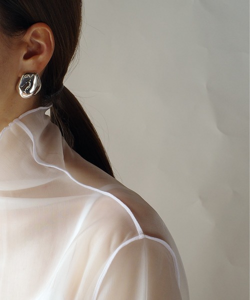 Lemme.(レム)の「【Lemme./レム】シルバー925 / Melty Earrings / ピアス(ピアス(両耳用)・レディース・シルバー・FREE)」の10枚目の写真