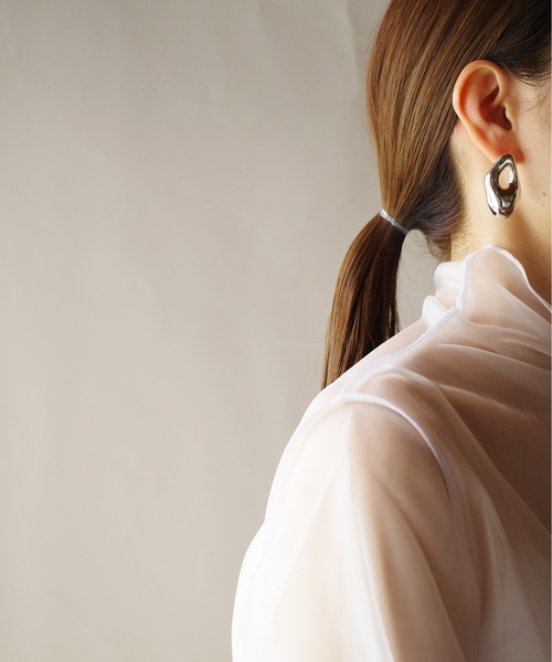 Lemme.(レム)の「【Lemme./レム】シルバー925 / Melty Earrings / ピアス(ピアス(両耳用)・レディース・シルバー・FREE)」の8枚目の写真