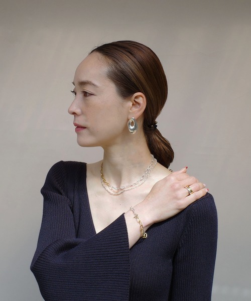 Lemme.(レム)の「【Lemme./レム】シルバー925 / Melty Earrings / ピアス(ピアス(両耳用)・レディース・シルバー・FREE)」の17枚目の写真