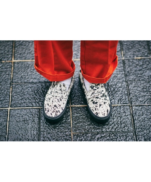 バンクシー バンクシーコラボ】にゅ～ず BRANDALISED スニーカー 24.5cm