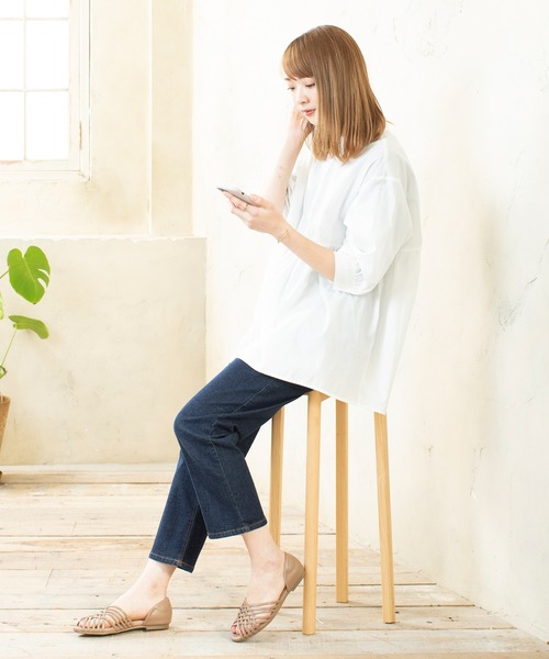 menue(メヌエ)の「ラウンドトゥフラットクロス編みサンダル(サンダル・レディース・アイボリー/ブラック/ブラウン/グレイッシュベージュ/イエロー/ダークブラウン・L/XS/XXS/LL/3L/S/M)」の17枚目の写真