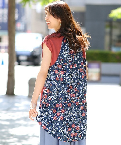 チチカカ（チチカカ）の「バックコンビフレンチチュニック（チュニック・レディース・ブルー/ベージュ/ボルドー・FREE）」の3枚目の写真