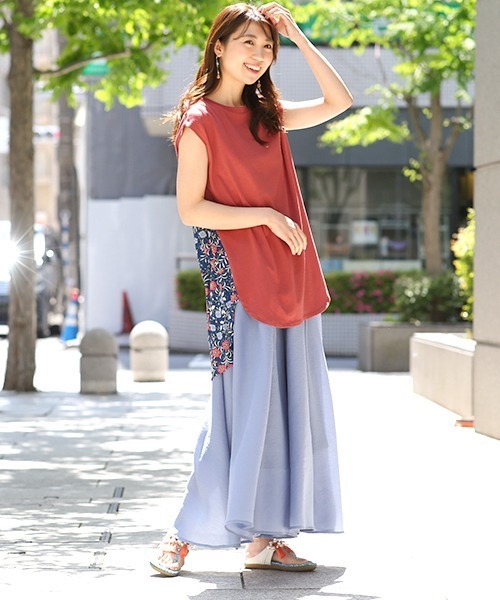 チチカカ（チチカカ）の「バックコンビフレンチチュニック（チュニック・レディース・ブルー/ベージュ/ボルドー・FREE）」の11枚目の写真