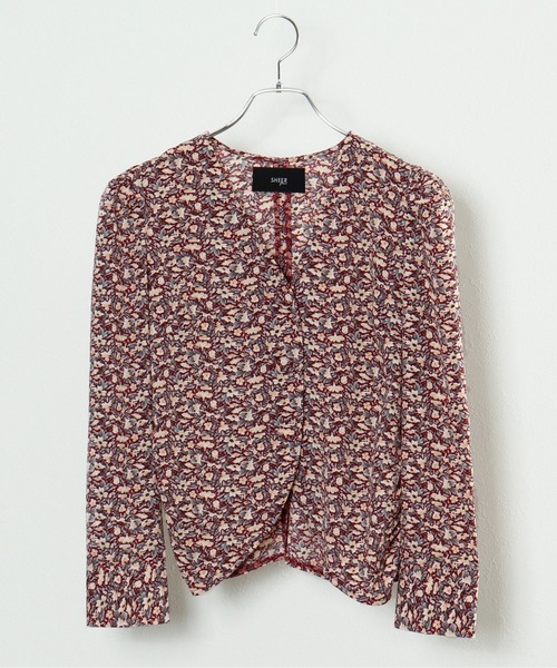 SHEER flow（シアーフロウ）の「【インフルエンサー 森暖奈プロデュースアイテム】Vネック花柄ブラウス（シャツ/ブラウス・レディース・レッド/オフホワイト・FREE）」の18枚目の写真