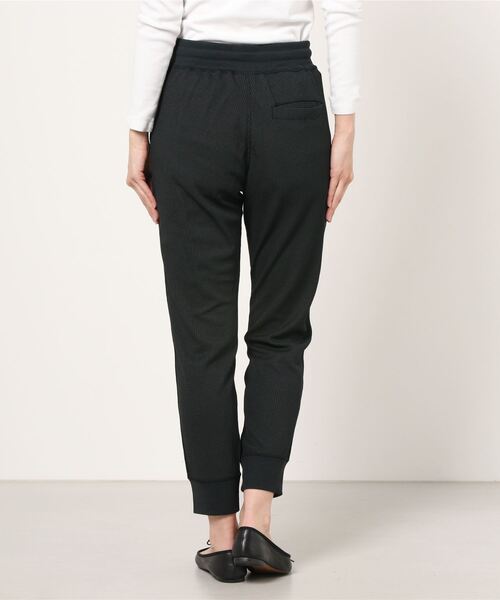 Champion（チャンピオン）の「チャンピオン LONG PANT（スウェットパンツ・レディース・ブラック/ネイビー・L/M）」の4枚目の写真