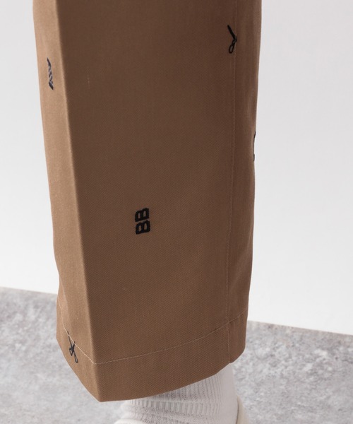 GLOBAL WORK(グローバルワーク)の「BLIND BARBER刺繍パンツ/940144(その他パンツ・メンズ・ネイビー/ブラウン・MEDIUM/LARGE)」の18枚目の写真