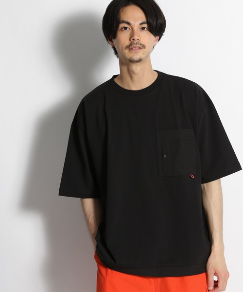 niko and...(ニコアンド)の「デザインポケットドロストTシャツ(Tシャツ/カットソー・メンズ・ブラック/オフホワイト/オレンジ/グリーン・MEDIUM/LARGE)」の3枚目の写真