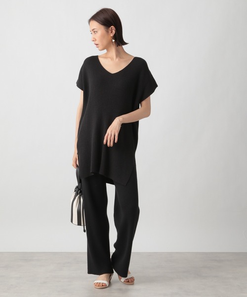 Ezick（エジック）の「【セットアップ】リブVネックベスト（Tシャツ/カットソー・レディース・ホワイト/ブラック・FREE）」の4枚目の写真