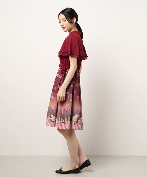 新品タグ付き　アクシーズファム　メルティハニーラッフル袖ワンピース axes femme POETIQUE（アクシーズファムポエティック）の