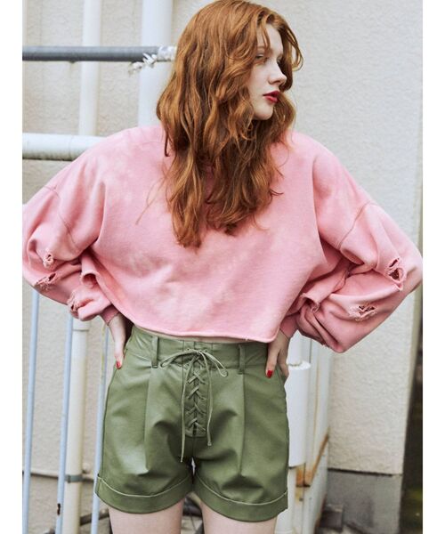 jouetie（ジュエティ）の「ダメージプルオーバー【スウェット/トレーナー】（スウェット・レディース・ブラック/ピンク/アイボリー・MEDIUM）」の4枚目の写真