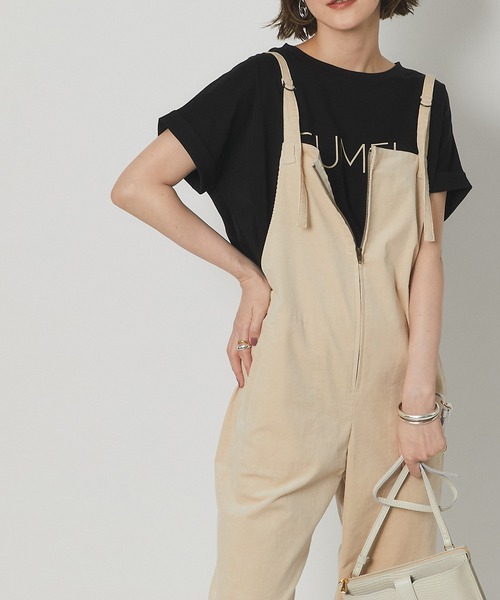 RIVE DROITE（リヴドロワ）の「シンプルな中にも今っぽさを感じさせる　ターンバックロゴカットソー（Tシャツ/カットソー・レディース・ブラック/オフホワイト・FREE）」の2枚目の写真