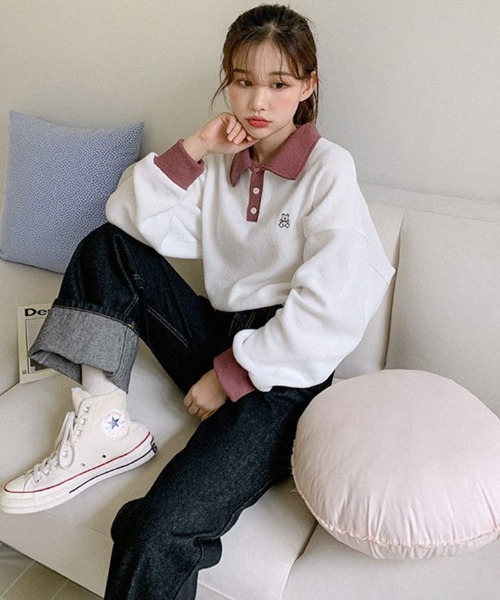muahmuah（ムーアムーア）の「A'GEM/9 × .kom『muah muah/ムーアムーア』MUAH STITCH COMBI GOLGI COLLAR MTM/襟付き リブ網スウェットシャツ（スウェット・レディース・ブラック/ブラウン/ブルー・FREE）」の2枚目の写真