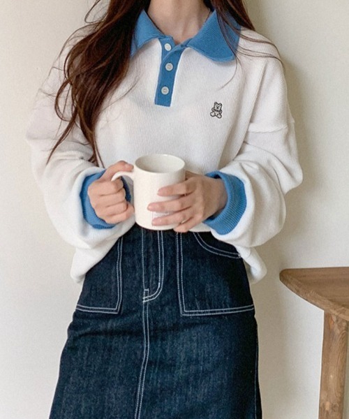 muahmuah（ムーアムーア）の「A'GEM/9 × .kom『muah muah/ムーアムーア』MUAH STITCH COMBI GOLGI COLLAR MTM/襟付き リブ網スウェットシャツ（スウェット・レディース・ブラック/ブラウン/ブルー・FREE）」の9枚目の写真