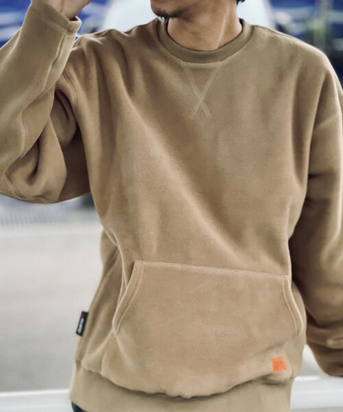 UNIVERSAL OVERALL（ユニバーサルオーバーオール）の「【UNIVERSAL OVERALL/ユニバーサル オーバーオール】別注 POLARTEC 200 FLEECE（スウェット・メンズ・ブラック/ベージュ/オリーブ・LL/M/L）」の5枚目の写真