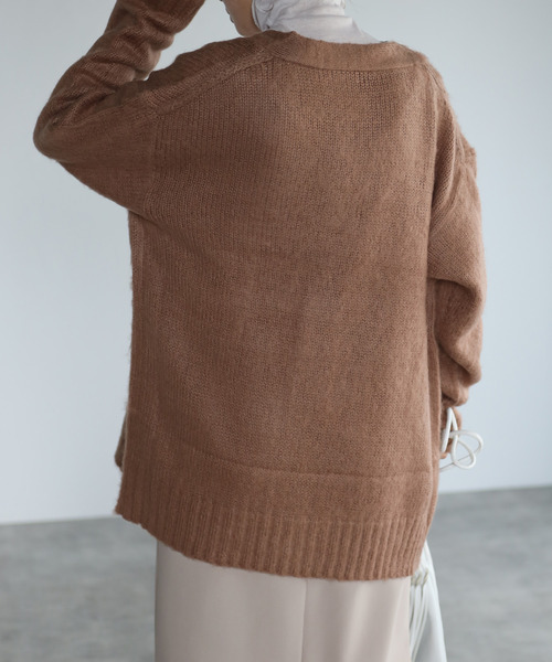 amini（アミニ）の「【2021-2022 A/W】カラーニットＶネックカーディガン（カーディガン/ボレロ・レディース・ブラウン/レッド/ライム/ブルー/グリーン/モカ・MEDIUM）」の22枚目の写真