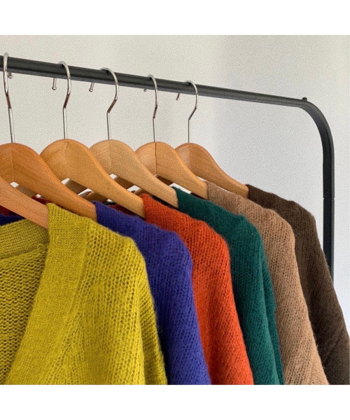 amini（アミニ）の「【2021-2022 A/W】カラーニットＶネックカーディガン（カーディガン/ボレロ・レディース・ブラウン/レッド/ライム/ブルー/グリーン/モカ・MEDIUM）」の7枚目の写真