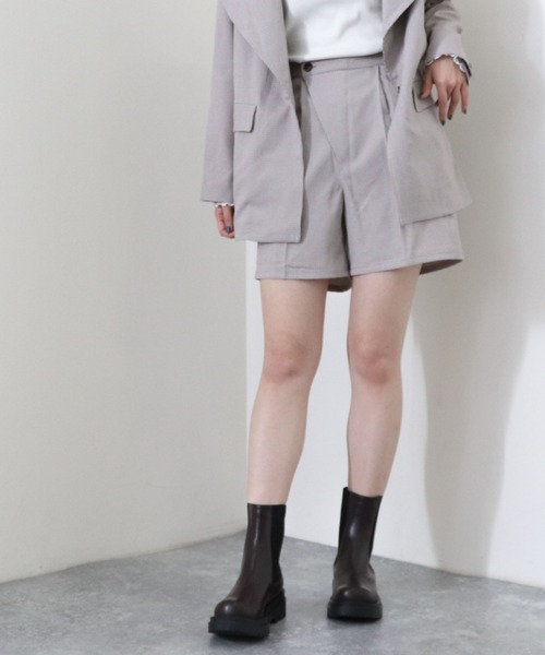 archives（アルシーヴ）の「【setupにも】チェック柄センタープレスショートパンツ（その他パンツ・レディース・ブラック/グレイッシュベージュ/グレー・MEDIUM）」の3枚目の写真